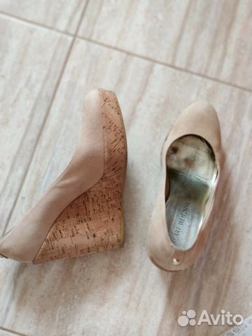 Stuart Veitzman туфли 40 замша нюд