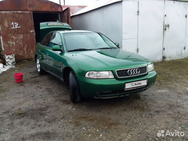 Audi A4 1.6 МТ, 1996, 354 000 км