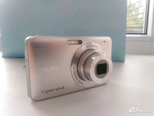 Компактный и лёгкий фотоаппарат Sony