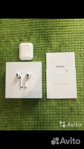 AirPods