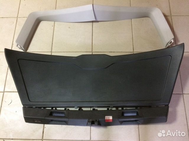 Накладка крышки багажника Mercedes GLK X204