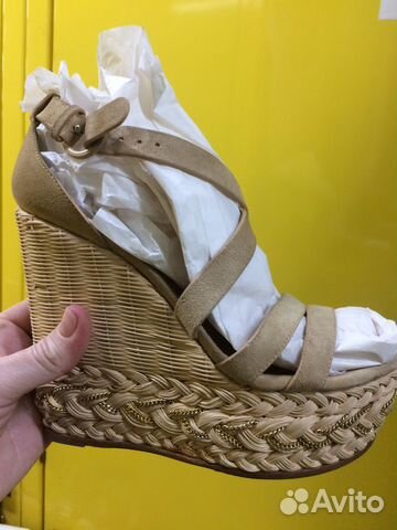 Босоножки женские Casadei 1117 замша, бежевый бу Босоножки женские Casadei 1117 замша, бежевый бу