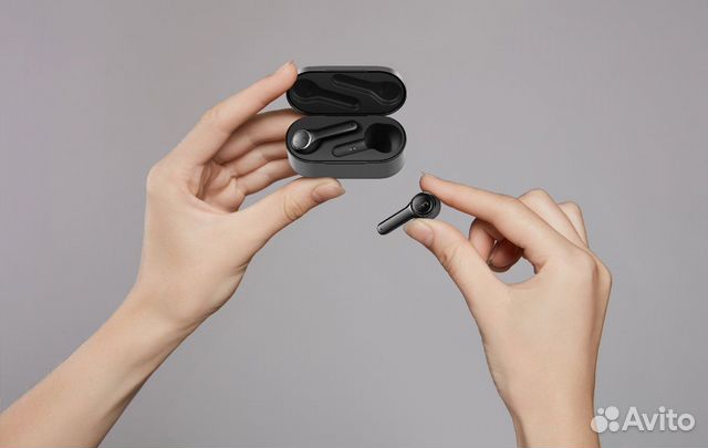 Наушники Bluetooth funcl AI черные новые