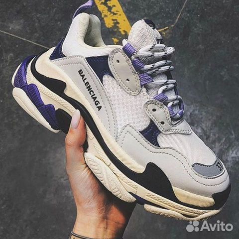 Кроссовки Balenciaga B105072 Кроссовки Balenciaga B105072