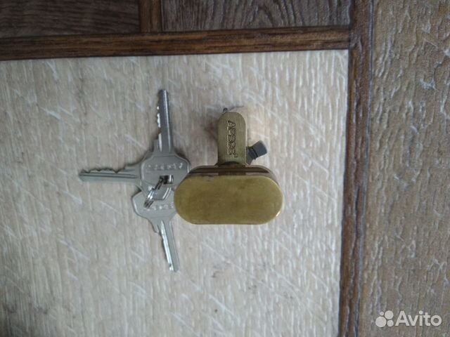 Цилиндровый механизм Apecs для двери Цилиндровый механизм Apecs для двери