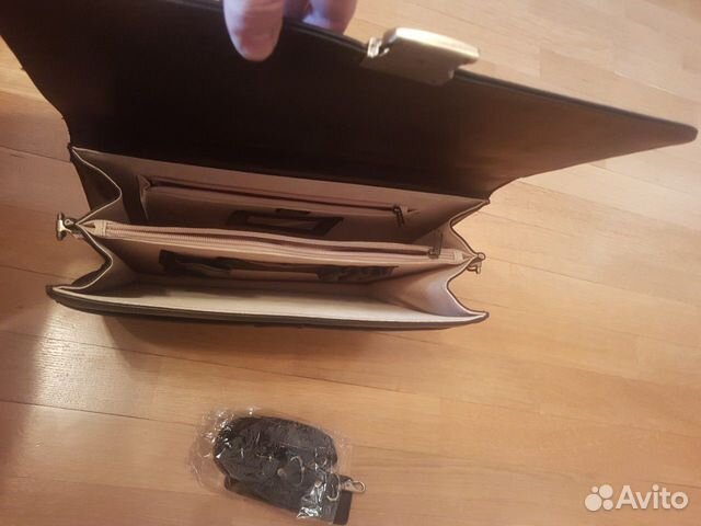 Портфель (кейс) кожаный фирмы Willford Портфель (кейс) кожаный фирмы Willford