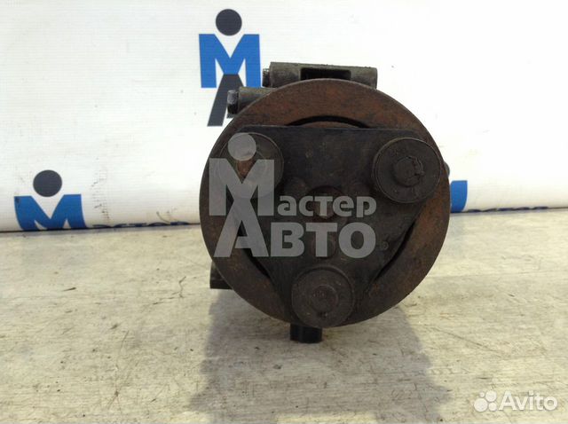 Компрессор кондиционера 1.8 Форд Фокус 2 Компрессор кондиционера 1.8 Форд Фокус 2