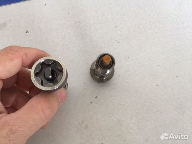 Клапан шестерни (звезды) Mercedes W204 X156 1793 Клапан шестерни (звезды) Mercedes W204 X156 1793