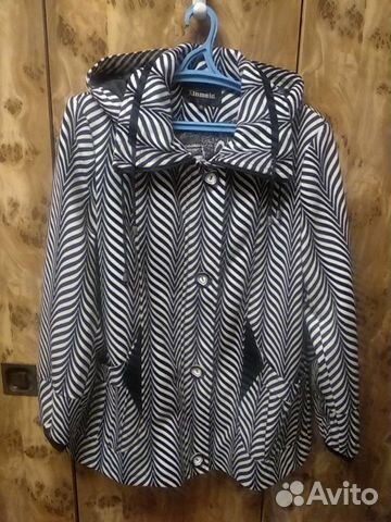 Полупальто женское Полупальто женское