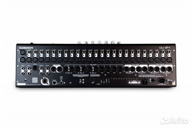 Цифровой микшер Allen & Heath QU-24c Цифровой микшер Allen & Heath QU-24c