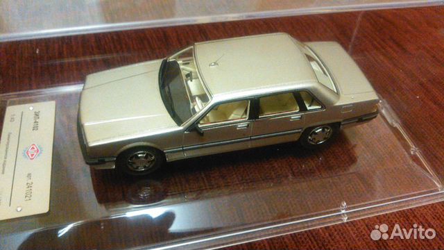 Модель автомобиля ЗИЛ-4102 Модель автомобиля ЗИЛ-4102