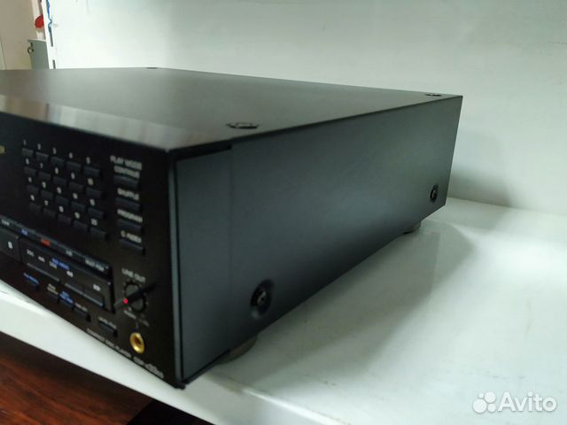 CD проигрыватель Sony CDP-X33ES