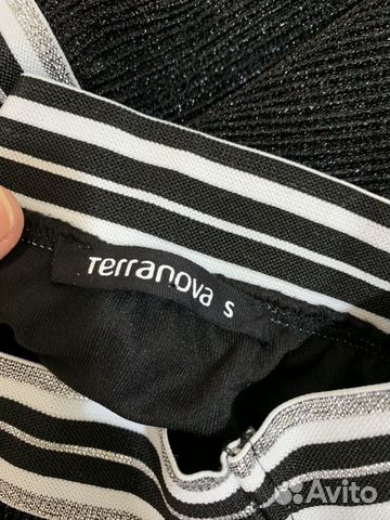 Кофта с открытыми плечами и юбка с люрексом терано