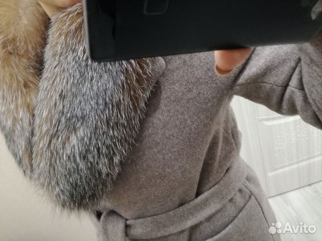 Зимнее пальто женское с натуральным мехом Зимнее пальто женское с натуральным мехом