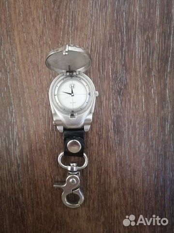 Часы брелок Honda