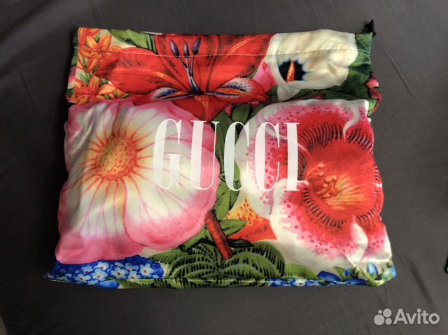 Коробки чеки пыльники Gucci LV Коробки чеки пыльники Gucci LV