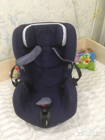 Поворотное автокресло bebe confort axiss Поворотное автокресло bebe confort axiss