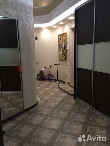4-к квартира, 99 м², 2/4 эт.