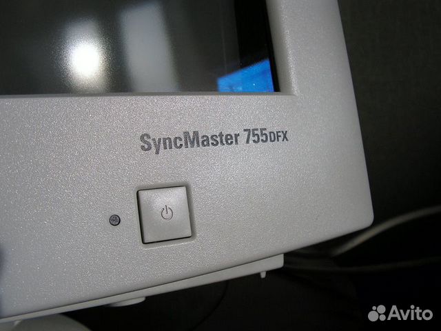 SAMSUNG SyncMaster 755DFX, 17