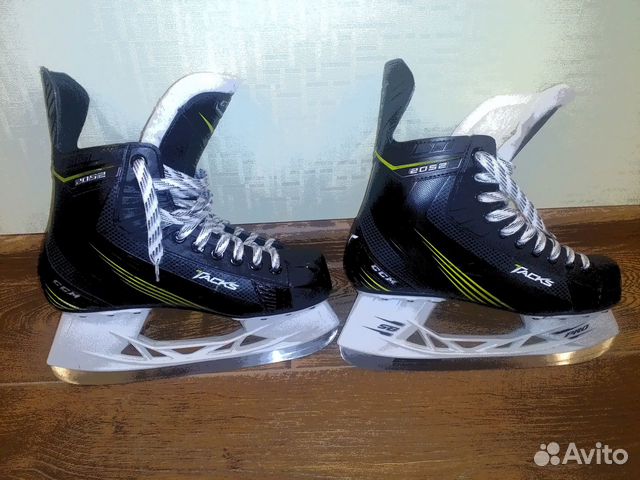 Хоккейные коньки CCM. Размер 40 Хоккейные коньки CCM. Размер 40