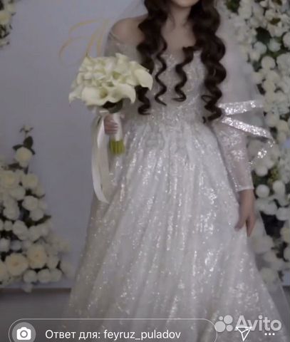 Свадебное платье