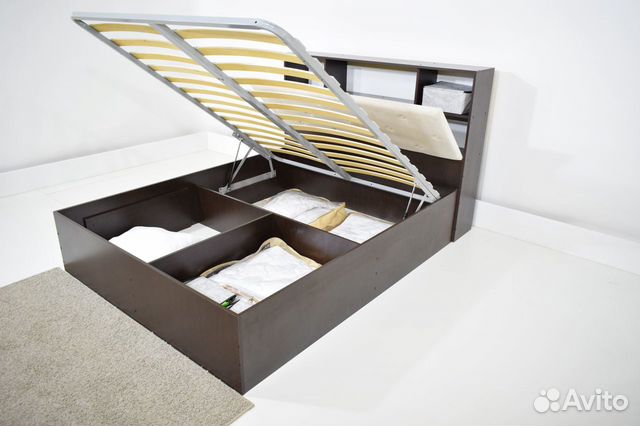 Кровать с матрасом Кровать с матрасом