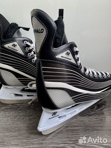 Коньки хоккейные мужские 43/44 Коньки хоккейные мужские 43/44