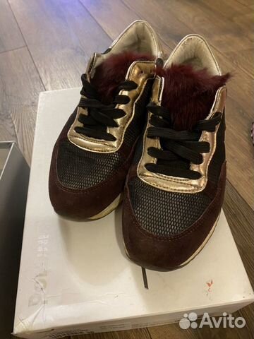 Кроссовки Кроссовки