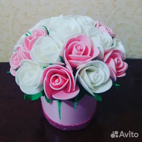 Светильник Розы в шляпной коробке