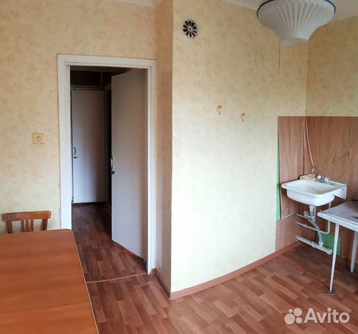 2-к квартира, 50 м², 1/9 эт.