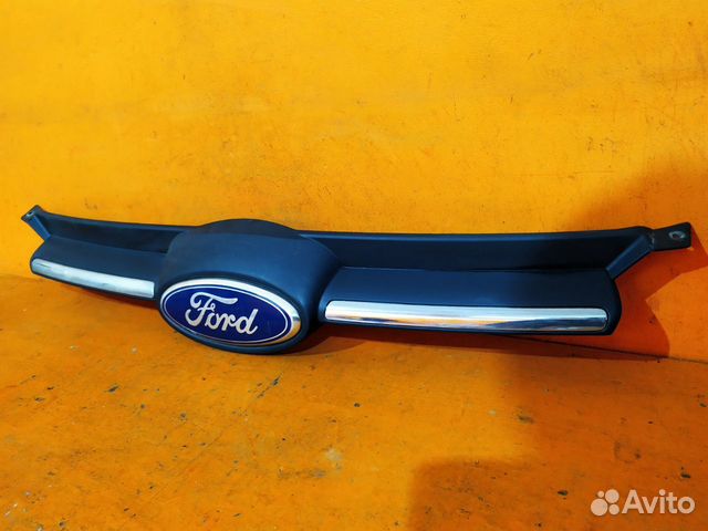 Решетка радиатора Ford Focus 3 2011-2015