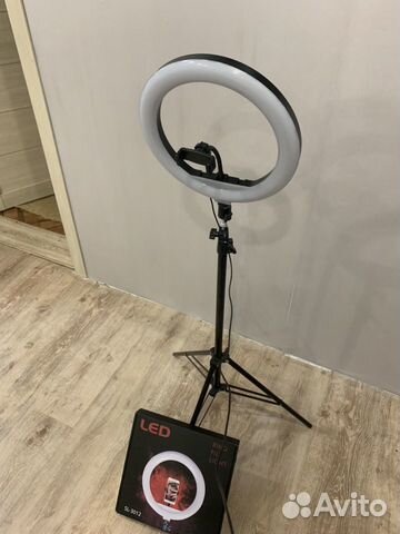 Кольцевая лампа