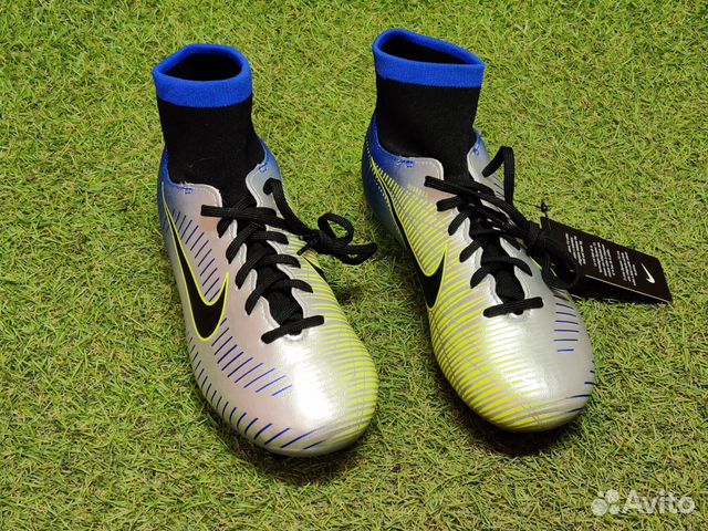 Новые детские футбольные бутсы Nike 35 размер Новые детские футбольные бутсы Nike 35 размер