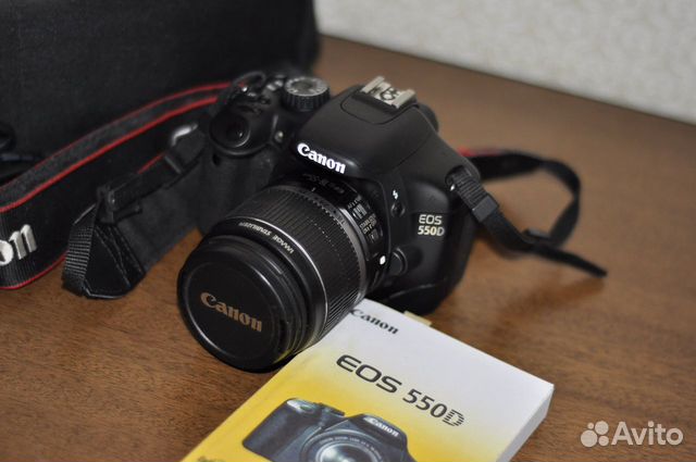 Canon EOS 550D kit 18-55 пр 8000 кадров