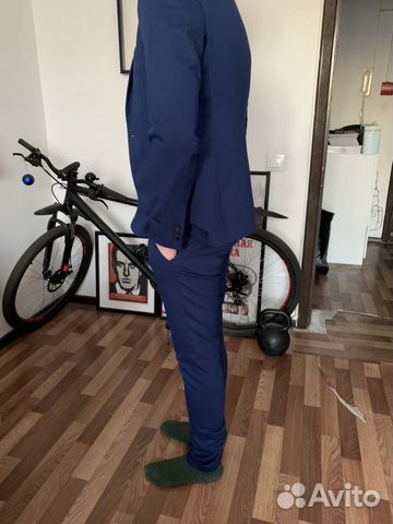 Мужской костюм Zara Slim-fit Мужской костюм Zara Slim-fit