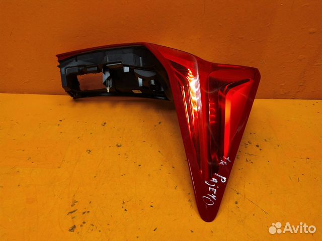 Фонарь правый Mitsubishi Pajero Sport 3 2015-2019 Фонарь правый Mitsubishi Pajero Sport 3 2015-2019
