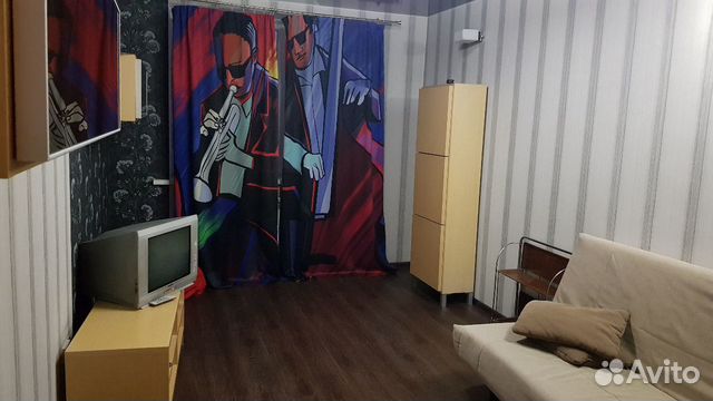 1-к квартира, 43 м², 8/10 эт.