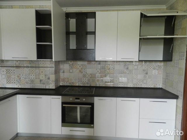 Кухонный гарнитур угловой