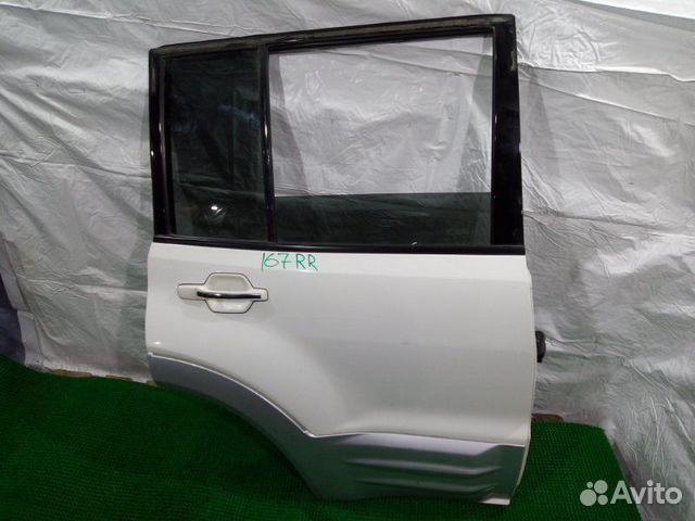 Дверь задняя правая Mitsubishi Pajero V75W 6G74