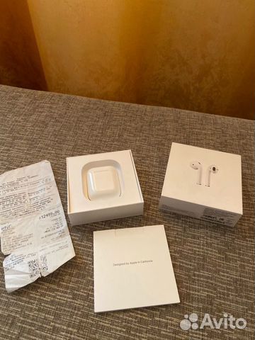 Airpods (2 поколение) Airpods (2 поколение)