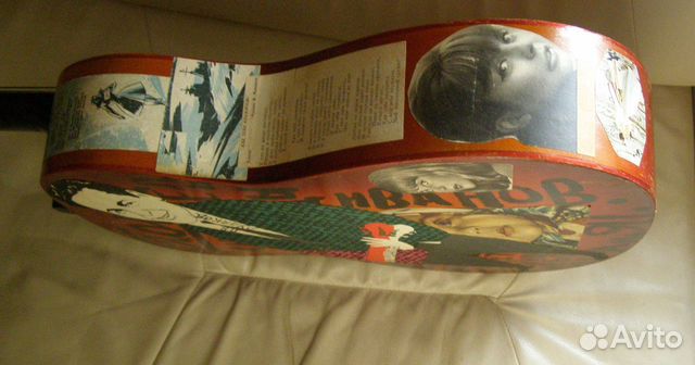 Старинная винтажная семиструнная гитара Старинная винтажная семиструнная гитара