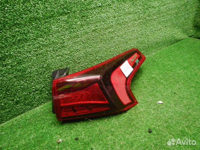 Фонарь правый внешний Hyundai Santa Fe 4 TM (18-н