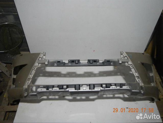 Бампер передний Lexus LX 570 2007) Бампер передний Lexus LX 570 2007)