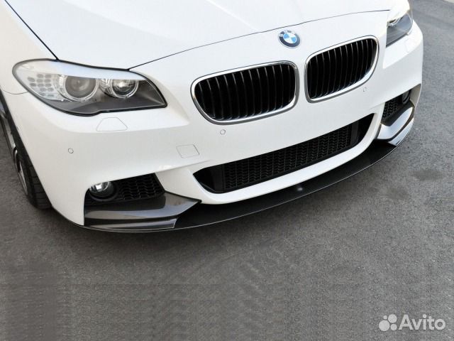 Накладка переднего бампера BMW 5 F10 M Performance Накладка переднего бампера BMW 5 F10 M Performance