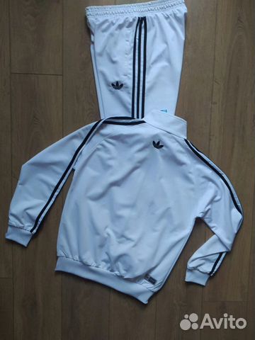 Спортивный костюм Adidas Спортивный костюм Adidas
