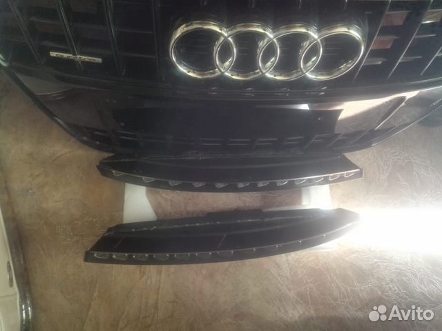 Audi Q7 4L поворотник правый левый