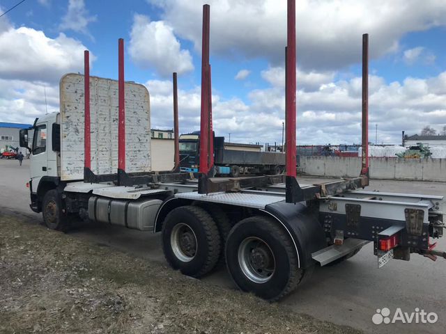 Сортиментовоз Volvo FM с прицепом jyki Сортиментовоз Volvo FM с прицепом jyki