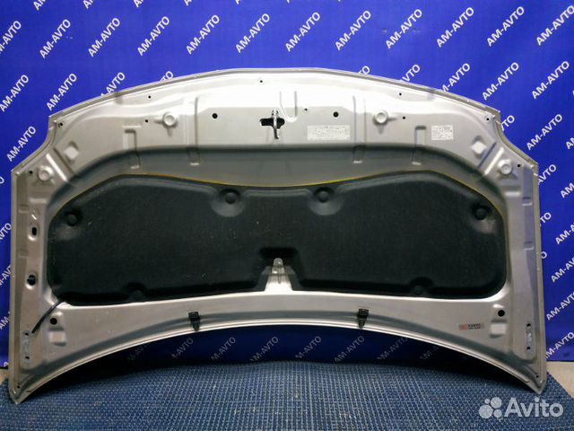 Капот Toyota Auris ZRE152 2ZR-FE 2009