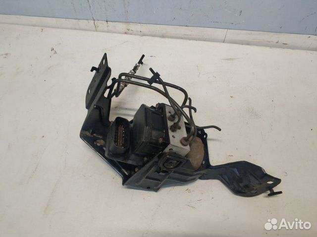 Блок ABS (насос) Ford Mondeo 3 2.0 2000
