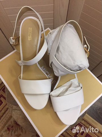 Босоножки Michael kors размер 11 (42 наш) Босоножки Michael kors размер 11 (42 наш)